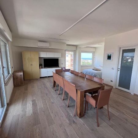 Vista Mare Guest House 시비타노바 마르셰 외부 사진