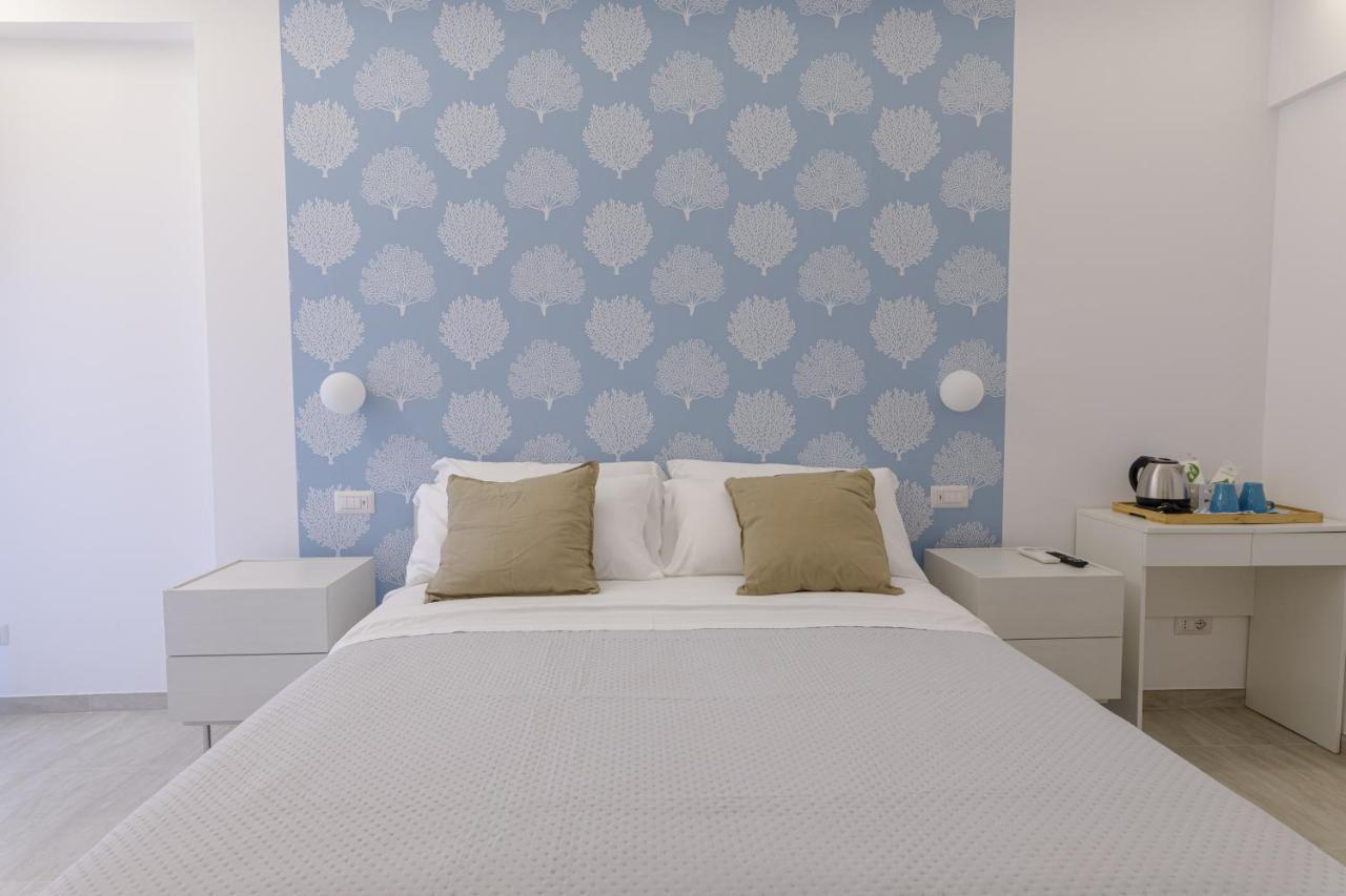 Vista Mare Guest House 시비타노바 마르셰 외부 사진
