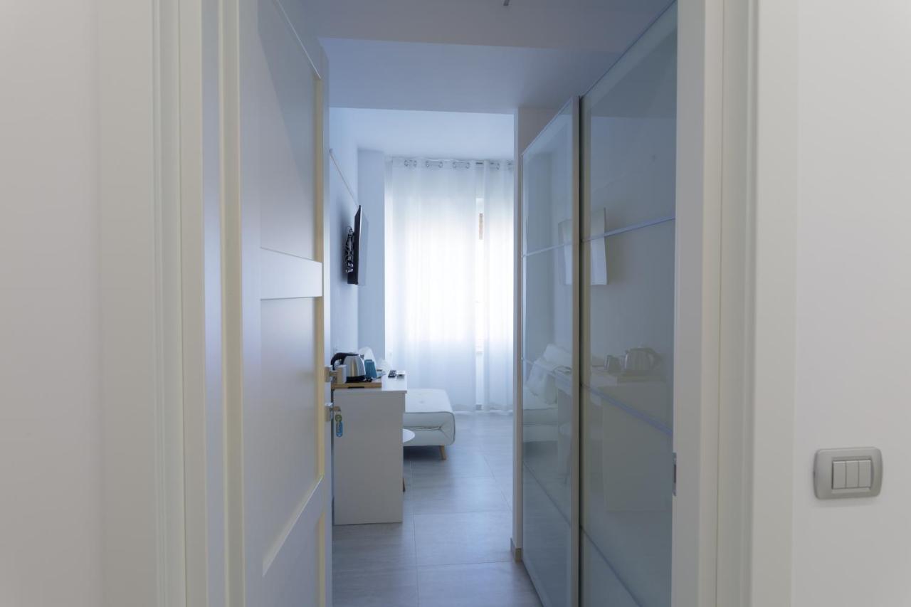 Vista Mare Guest House 시비타노바 마르셰 외부 사진